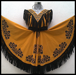 Vestido de Tamaulipas color mostaza con negro